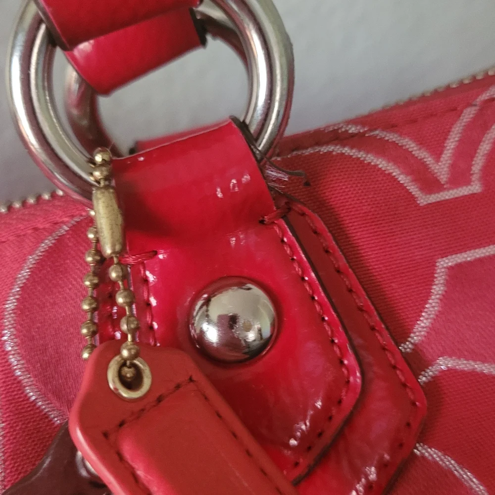 Coach Poppy Lurex Glam Signature Shoulder bag/Tote - Picture 6 of 16